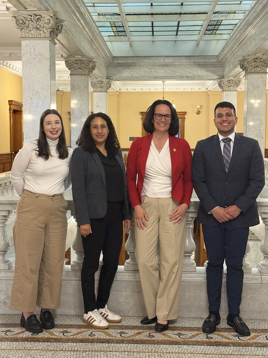 As the province faces mounting layoffs from the ongoing trade war, rising unemployment, and the cost-of-living crisis, Feed Ontario is taking action. Yesterday, we held a Day of Action at Queen’s Park, and along with food bank representatives from across the province, we met with