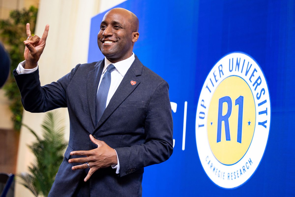 UMKC celebrated its recent designation as Kansas City’s first and only Carnegie R1 research university Wednesday at Union Station. The event included remarks from university and community leaders and presentations highlighting UMKC’s groundbreaking research.

The School of
