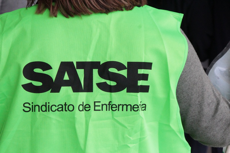 ENFERMERÍA. SATSE denuncia el "inadmisible" retraso en la bolsa de empleo. Ha remitido un escrito a la Dirección General de Personal del SAS en el que asegura que algo así no se había hecho nunca con las enfermeras. extrajaen.com/actualidad/sat…