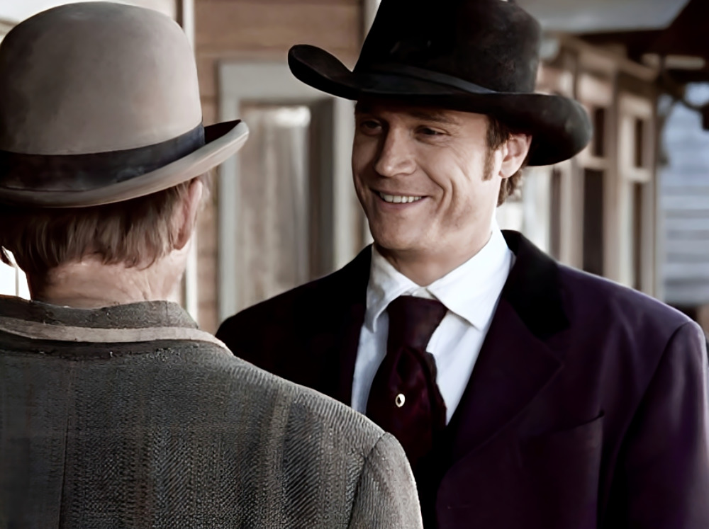 Magnificent7TV's tweet image. Kirkland: You think the judge will go easy on me?
Ezra: Oh, that, yes. Well, did you perchance kill more than one person?
Kirkland: Well... yeah.
Ezra: Well, then you are in luck. He can only hang you once.
Episode: Lady Killers
@AnthonyStarke #Magnificent7TV
