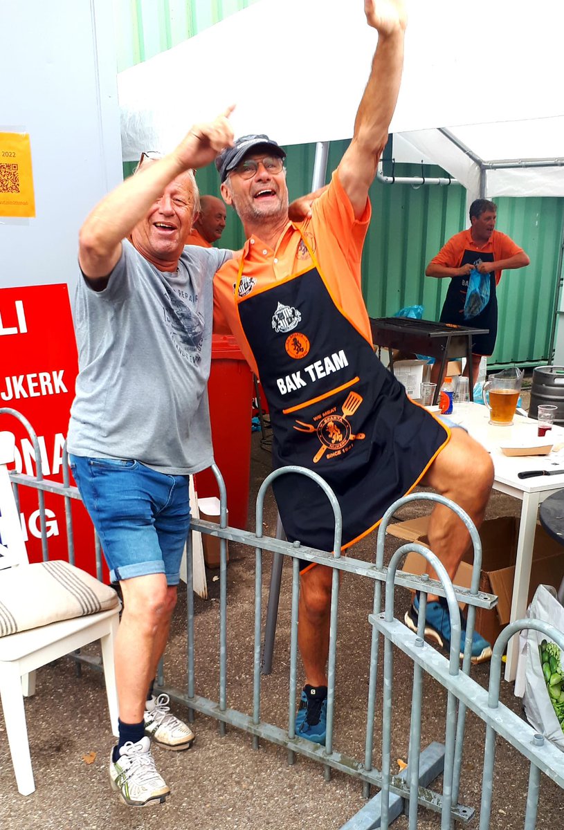 OLK toernooi poule A: Perron’31, Bal Kan Glad Zijn, FC Gerrit, Ajax, Kuiper Control en Dave Time