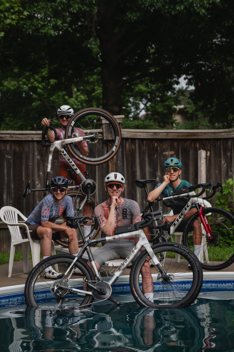 Trek Race Shop (@trekraceshop) on Twitter photo The Driftless squad is gonna look outta this world racing on <a href="/TrekBikes/">Trek Bicycle</a>' new Project One Terrestrial paint scheme at Unbound Gravel.
Take a look at one of our most intricate paint schemes ever: racing.trekbikes.com/stories/driftl… The Driftless squad is gonna look outta this world racing on <a href="/TrekBikes/">Trek Bicycle</a>' new Project One Terrestrial paint scheme at Unbound Gravel.
Take a look at one of our most intricate paint schemes ever: racing.trekbikes.com/stories/driftl…