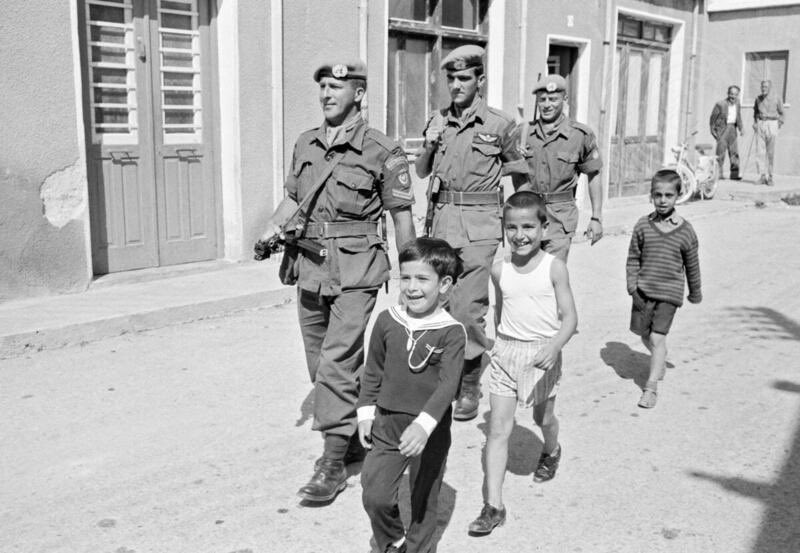 CyprusinUN's tweet image. On #PKDay, we recognise @UNPeacekeeping’s significance to multilateralism & the maintainance of peace & security & honour peacekeepers for their service & sacrifice. As a host & contributor, 🇨🇾 values their commitment to peace.
📸 UNFICYP