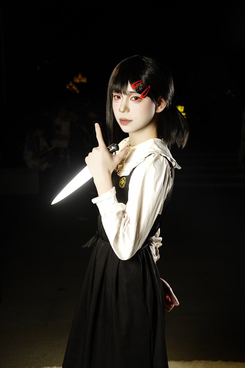 诶诶诶～我不想死，我还想上大学
东山小红返厂
出镜：离岸
摄影师：<a href="/bocchi1chan/">喵了个咪的</a> 
后期：离岸
#cosplay #东山小红 #电锯人 #伪娘cd #男娘 #可爱的男孩子