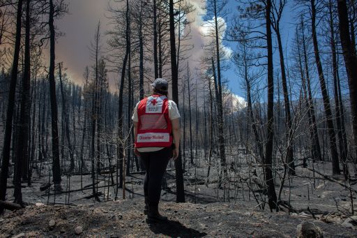 We are wrapping up #WildfireAwarenessMonth,  so let's remind everyone to be prepared and stay safe. 🔥 

🛣️ Don't forget to map out your evacuation routes well ahead of time. 
✔️ It's always a good idea to have alternate exit plans from your neighborhood.
💡 Give them a trial run