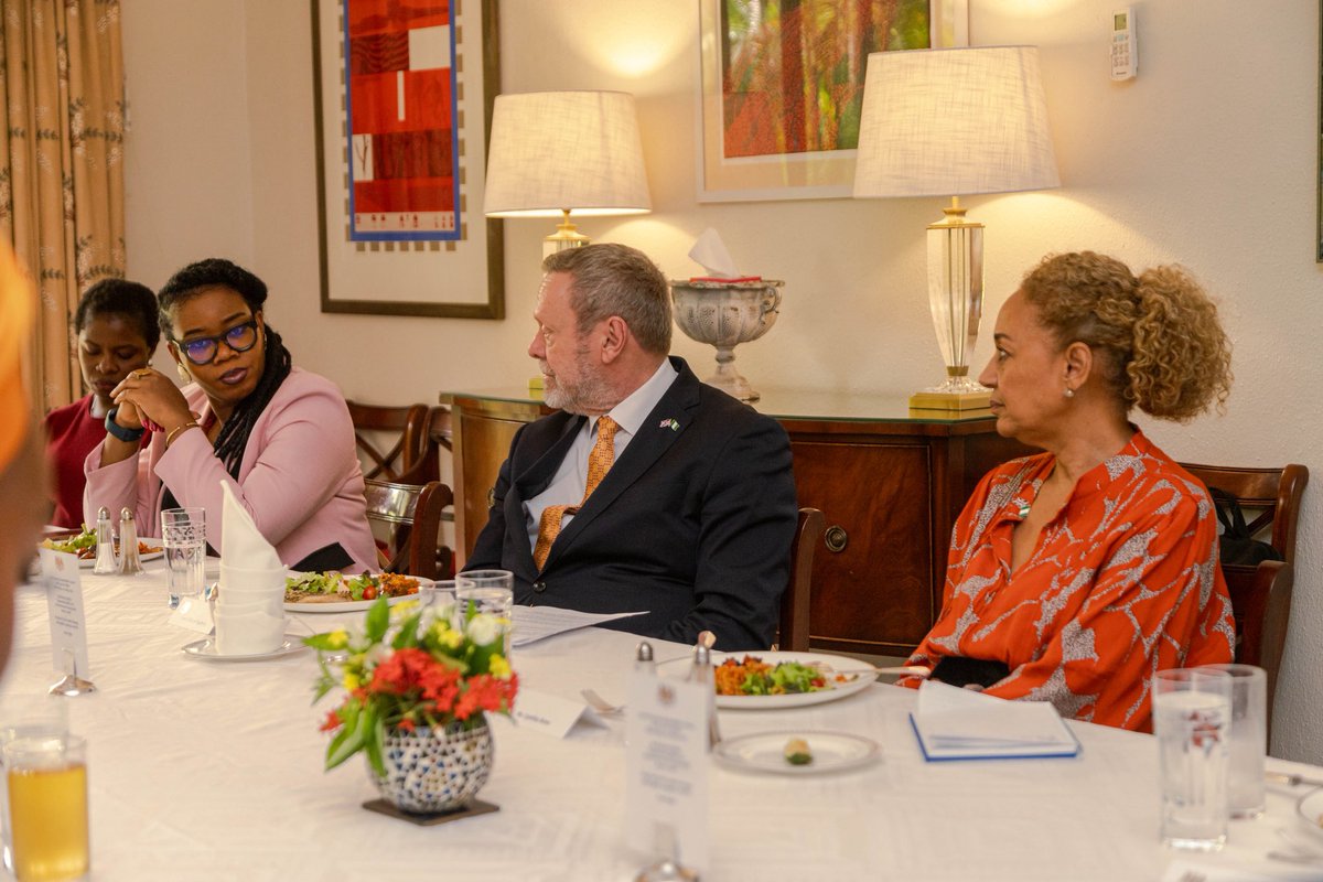 UK in Nigeria🇬🇧🇳🇬 (@ukinnigeria) on Twitter photo UK Minister for Africa <a href="/Lord_Collins/">Collins of Highbury</a> engaged Nigerian civil society leaders and underscored the importance of safeguarding elections, enhancing governance, and empowering diverse voices.
#GoFarGoTogether 🇬🇧🇳🇬 UK Minister for Africa <a href="/Lord_Collins/">Collins of Highbury</a> engaged Nigerian civil society leaders and underscored the importance of safeguarding elections, enhancing governance, and empowering diverse voices.
#GoFarGoTogether 🇬🇧🇳🇬