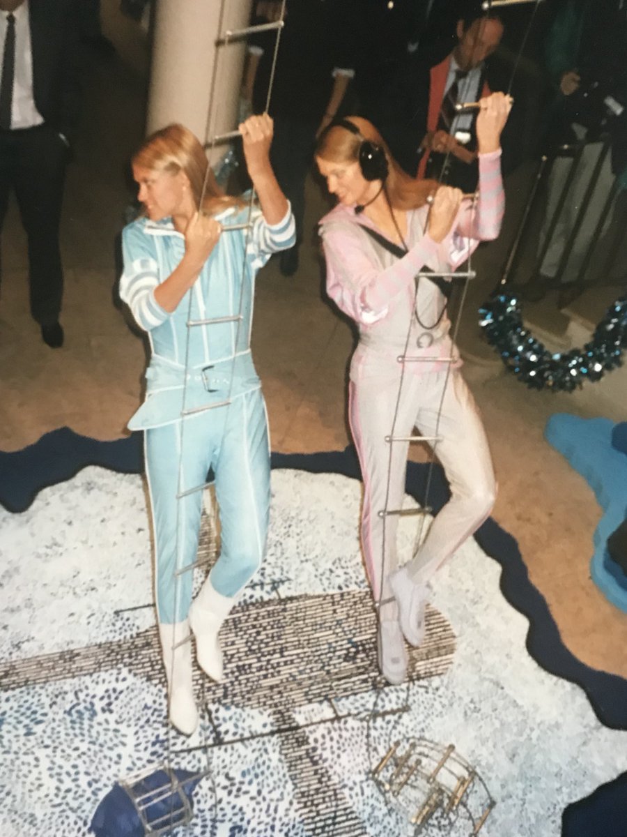 I NOW REALISE MY MADAME TUSSAUDS WAXWORK HAS BEEN MELTED DOWN TO MAKE A GREGS’ SAUSAGE ROLL…#gregs #madametussauds