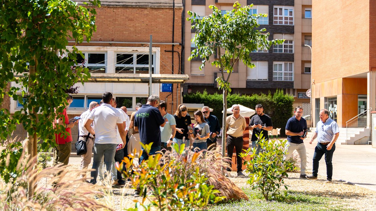 🌳 Finalizamos el primer día del curso de Norma Granada v.2020 en Cartagena con una enriquecedora jornada de trabajo de campo. ¡Gracias a todos por vuestra participación! <a href="/AEPJP/">Asociación Española de Parques y Jardines Públicos</a> 📚 Mañana os esperamos para seguir aprendiendo en el segundo día de formación.
#NormaGranada #AEPJP