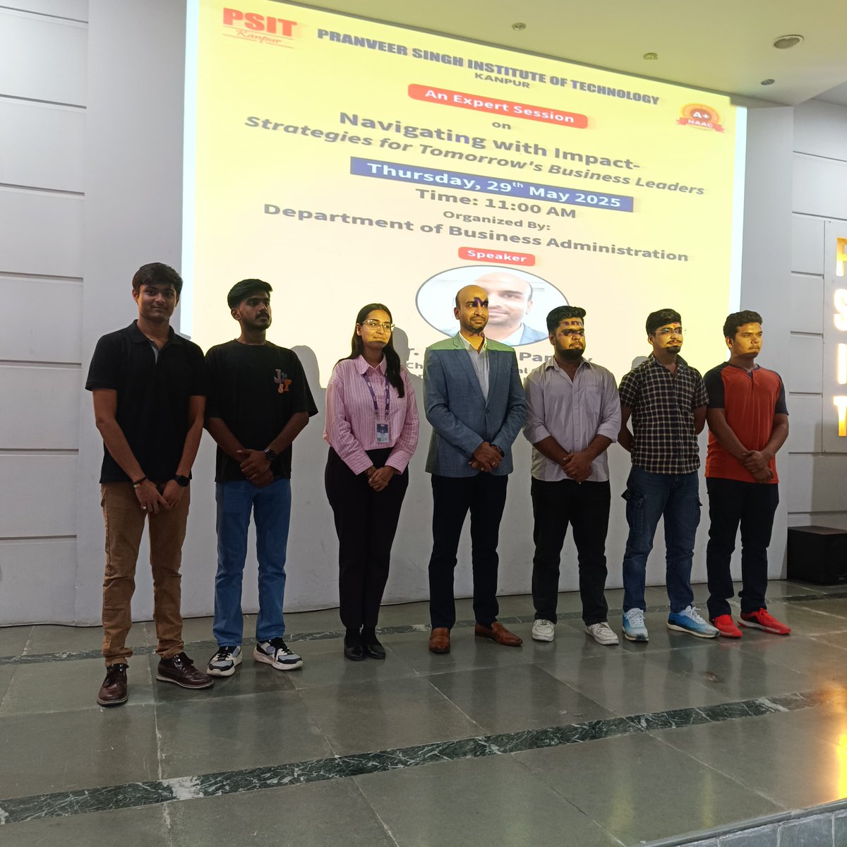 Great session at PSIT Kanpur! 
Mr. Vaibhav Pandey's insights on 'Navigating with Impact' inspired students &amp; pros alike. 

Thanks for sharing your expertise! 

#PSITKanpur #BusinessLeadership #AdaniAirports