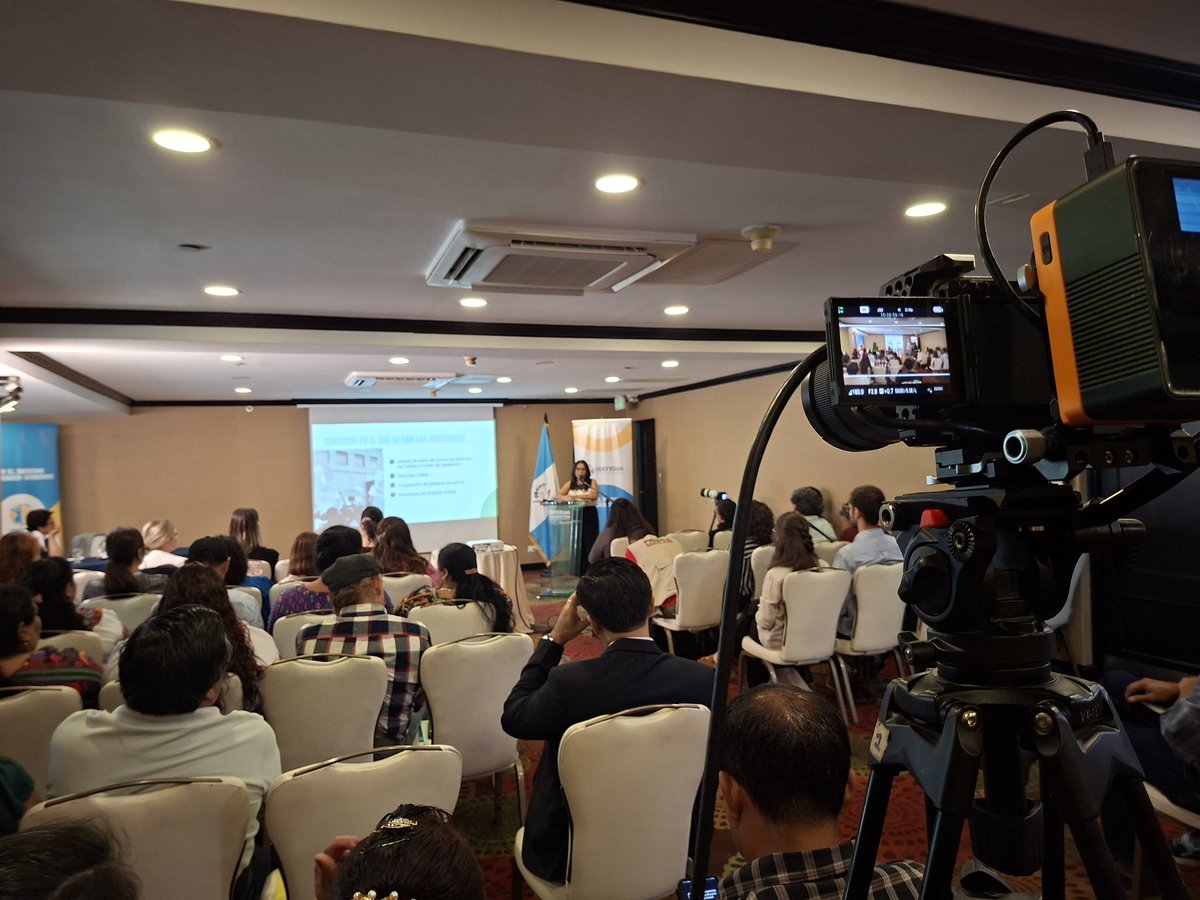 Estamos #EnVivo 🔴 Informe 2024:  Impacto de la cooptación del sistema de justicia en la defensa de derechos humanos - Guatemala

Conectate al live facebook.com/share/v/199hfr…