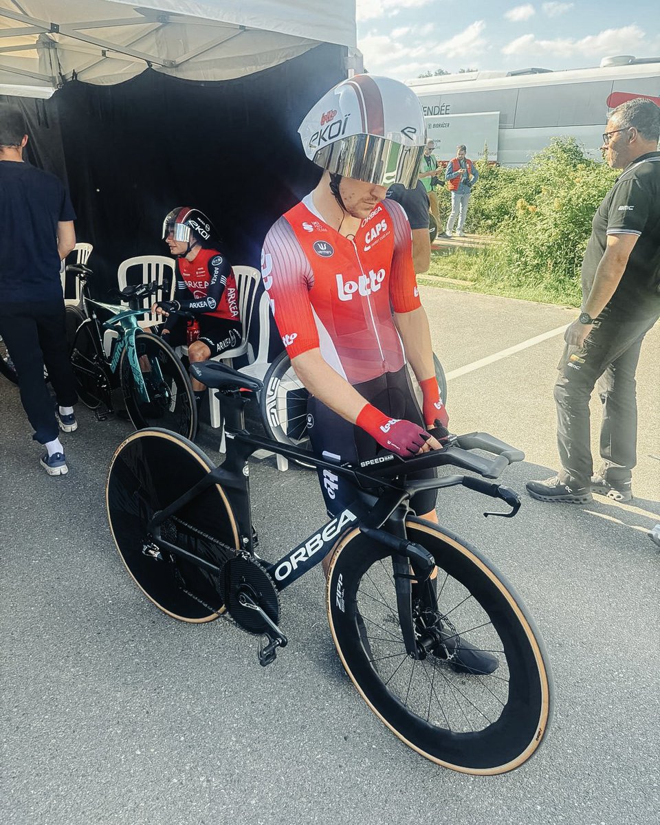 🇫🇷 #Boucles53

Boucles de la Mayenne opens with a prologue, our boys are ready ⏱️🚀