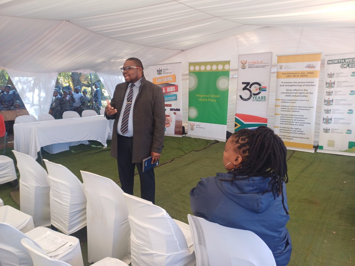 DOJCD_ZA's tweet image. DOJ&amp;amp;CD North West Provincial Office working together with the Department of Education and other stakeholders hosted an information awareness sessions as part of #ChildProtectionWeek2025 at Thuto ke Maatla Secondary School as well as neighboring schools in the area of Groot