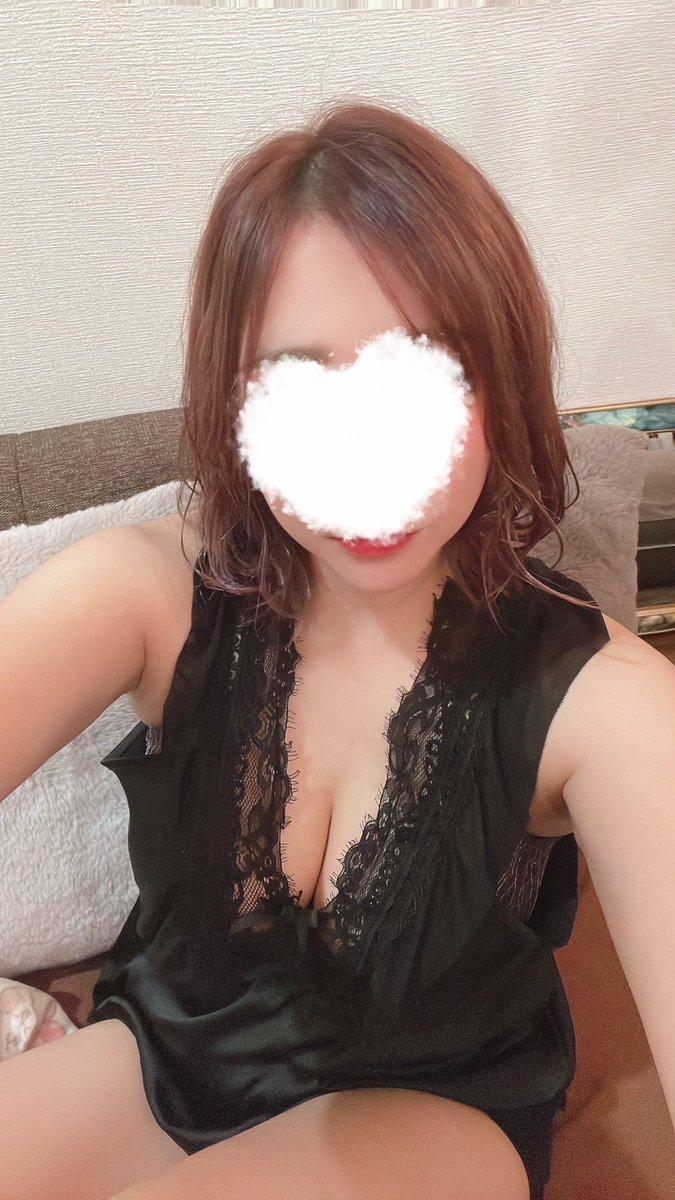💘VENUS おとは メンズエステセラピスト💘 (@aries_otoha_) on Twitter photo 💫💫出勤日 5月30日(金)💫💫
岐阜ルーム 12時〜17時
羽島ルーム 17時〜23時(0時)
お昼から出勤できることになったので
お昼と夜でルームが違いますが☺️💗💗
たくさんのお兄様に会いたいな〜♡
一緒にドキドキ癒しタイム⏱❤️
キュンキュンしよう〜🫣
<a href="/ARIES__Group/">メンズエステ VENUS・大垣・岐阜・羽島・穂積・各務原・岐南・一宮・小牧・ 彦根</a> 💫💫出勤日 5月30日(金)💫💫
岐阜ルーム 12時〜17時
羽島ルーム 17時〜23時(0時)
お昼から出勤できることになったので
お昼と夜でルームが違いますが☺️💗💗
たくさんのお兄様に会いたいな〜♡
一緒にドキドキ癒しタイム⏱❤️
キュンキュンしよう〜🫣
<a href="/ARIES__Group/">メンズエステ VENUS・大垣・岐阜・羽島・穂積・各務原・岐南・一宮・小牧・ 彦根</a>