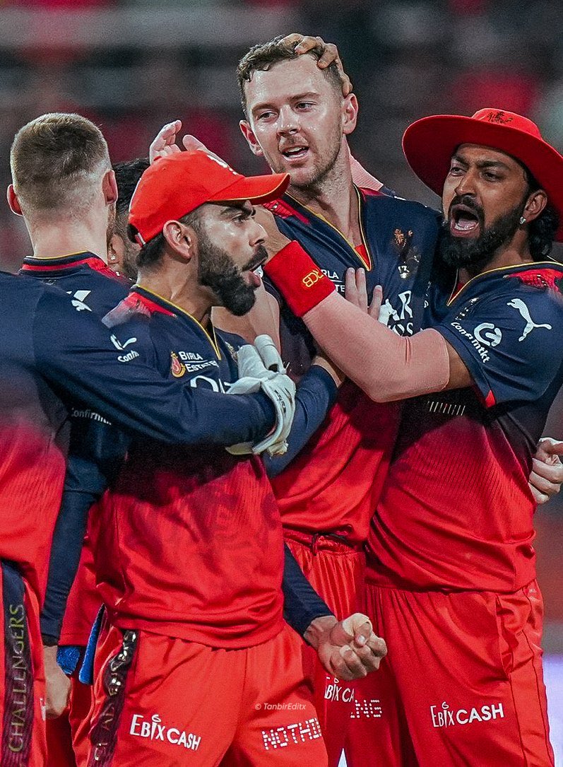 gowdakingg's tweet photo. #RCBvsPBKS
#eesalacupnamde https://t.co/U7Op7Qz4AE
