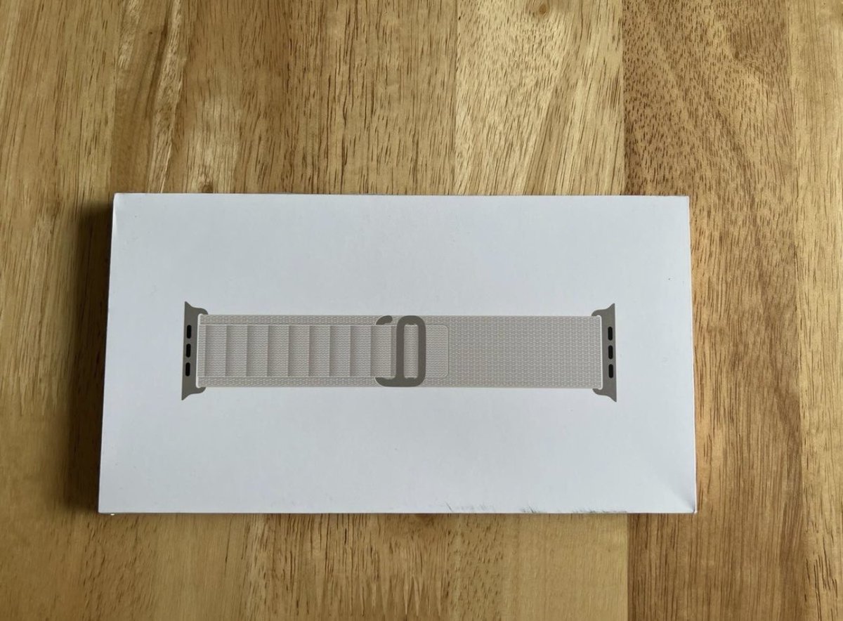 2edgesth's tweet image. #verkaufe hier mein #AlpineLoop von #Apple - Original in Größe L. Wurde kaum genutzt da ich das immer für „gut&quot; hatte und nie wirklich viel benutzt habe. Ist so wohl kaum noch zu bekommen. 

Darf geteilt werde.  Bei Interesse ausschließlich DM