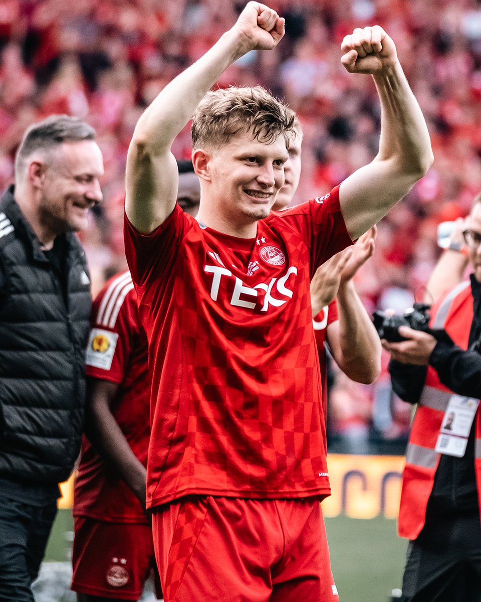 ScottishCup's tweet image. Not a bad way to sign-off for your club 🫡

#ScottishCup | @AberdeenFC