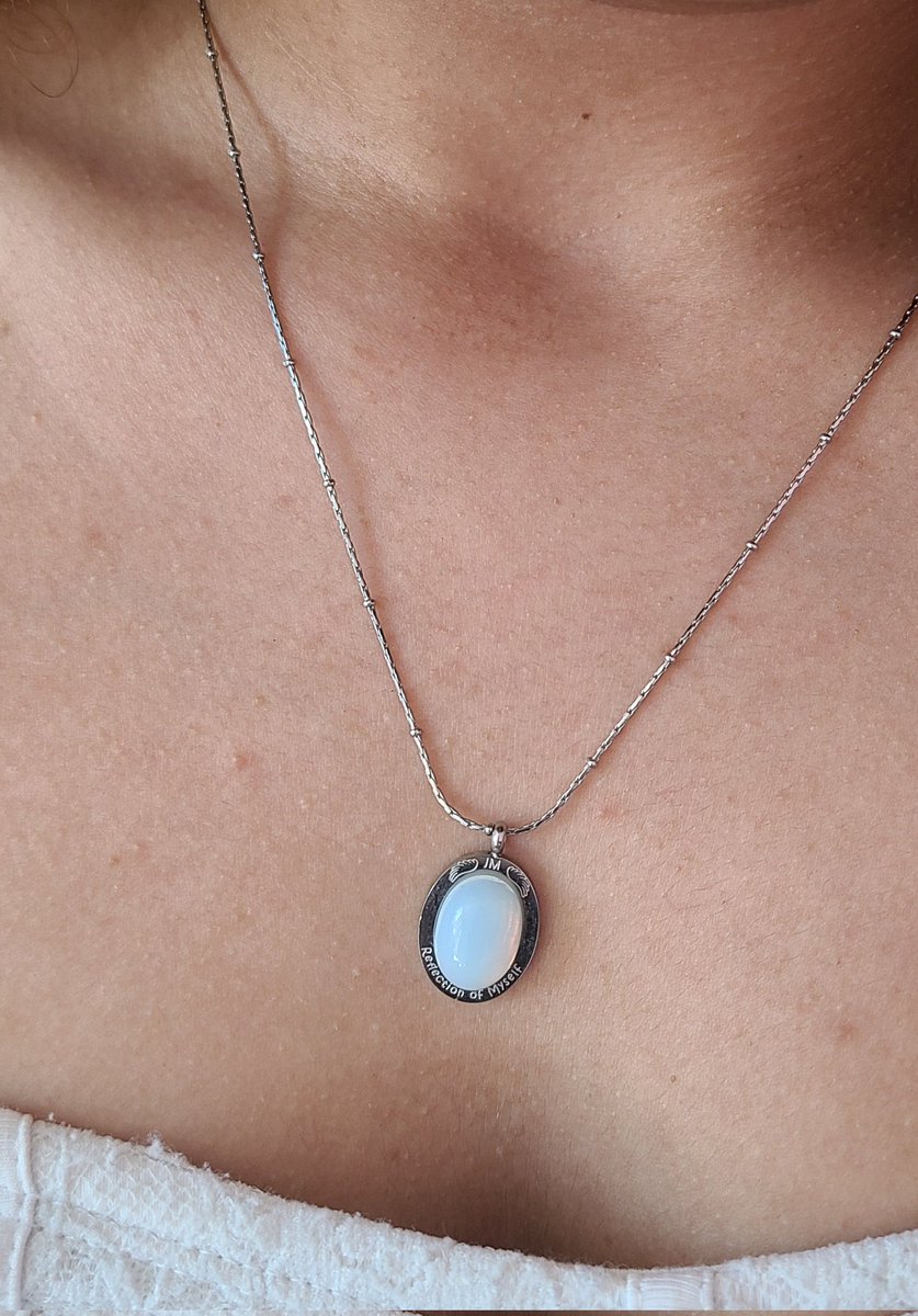 Petits bijoux de moonoria <a href="/ByMoonoria/">Moonoria</a> ( Moon <a href="/Moony_euphoria/">Moon⁷☾ 𝑩𝑻𝑺 𝒚𝒆𝒂𝒓 OSAKA D2💎</a> 
Ils sont superbes 💜