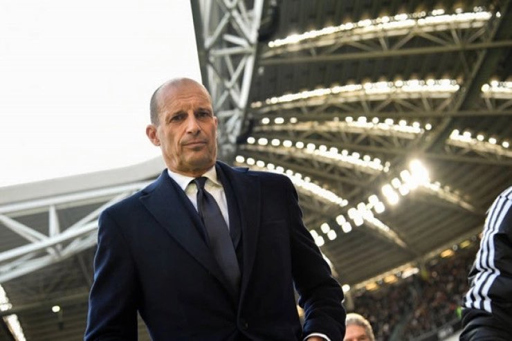 🚨🚨 Max Allegri has signed the contract as Milan’s new head coach

[<a href="/MatteMoretto/">Matteo Moretto</a>]