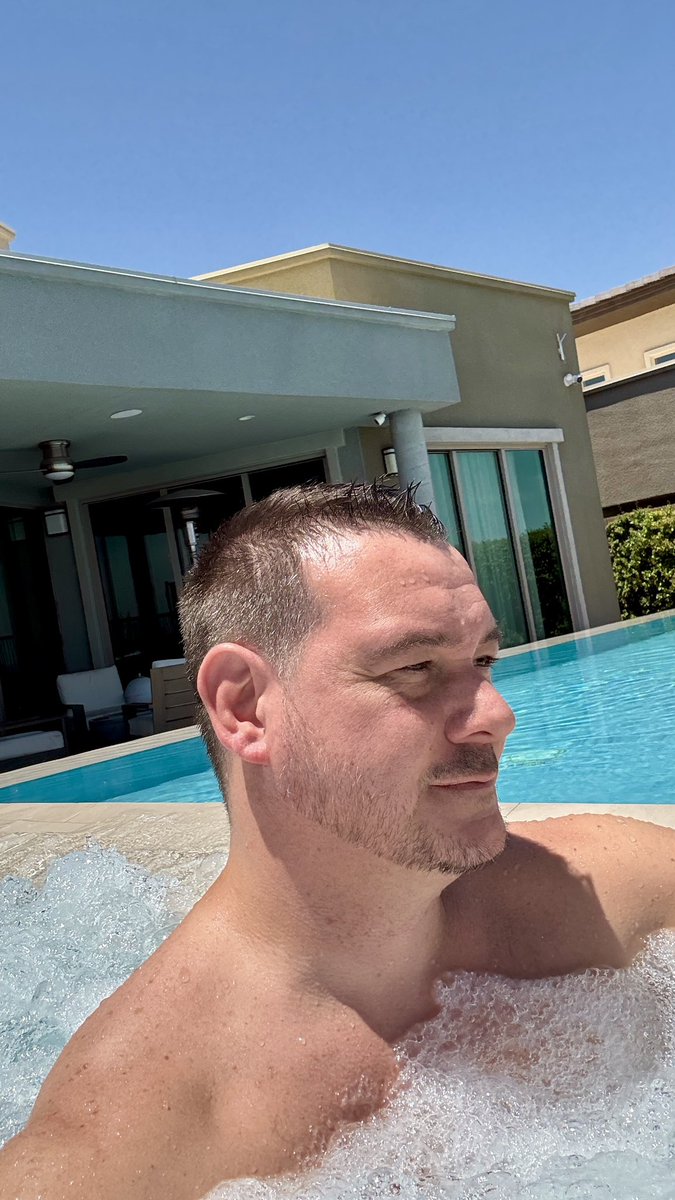 BA®®Y™ tweet media