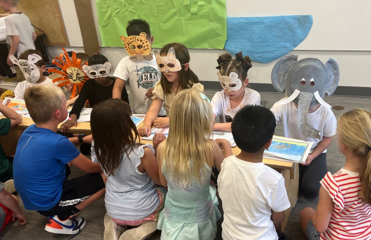 We loved checking in with one of our Educator Grant recipients, Sarah T., at Southeastern Elementary School! Sarah purchased materials &amp; books to create habitats for animals students are researching, connecting project work to application.🐘🐯

Learn more:
bit.ly/33DLcxPhttps:/…