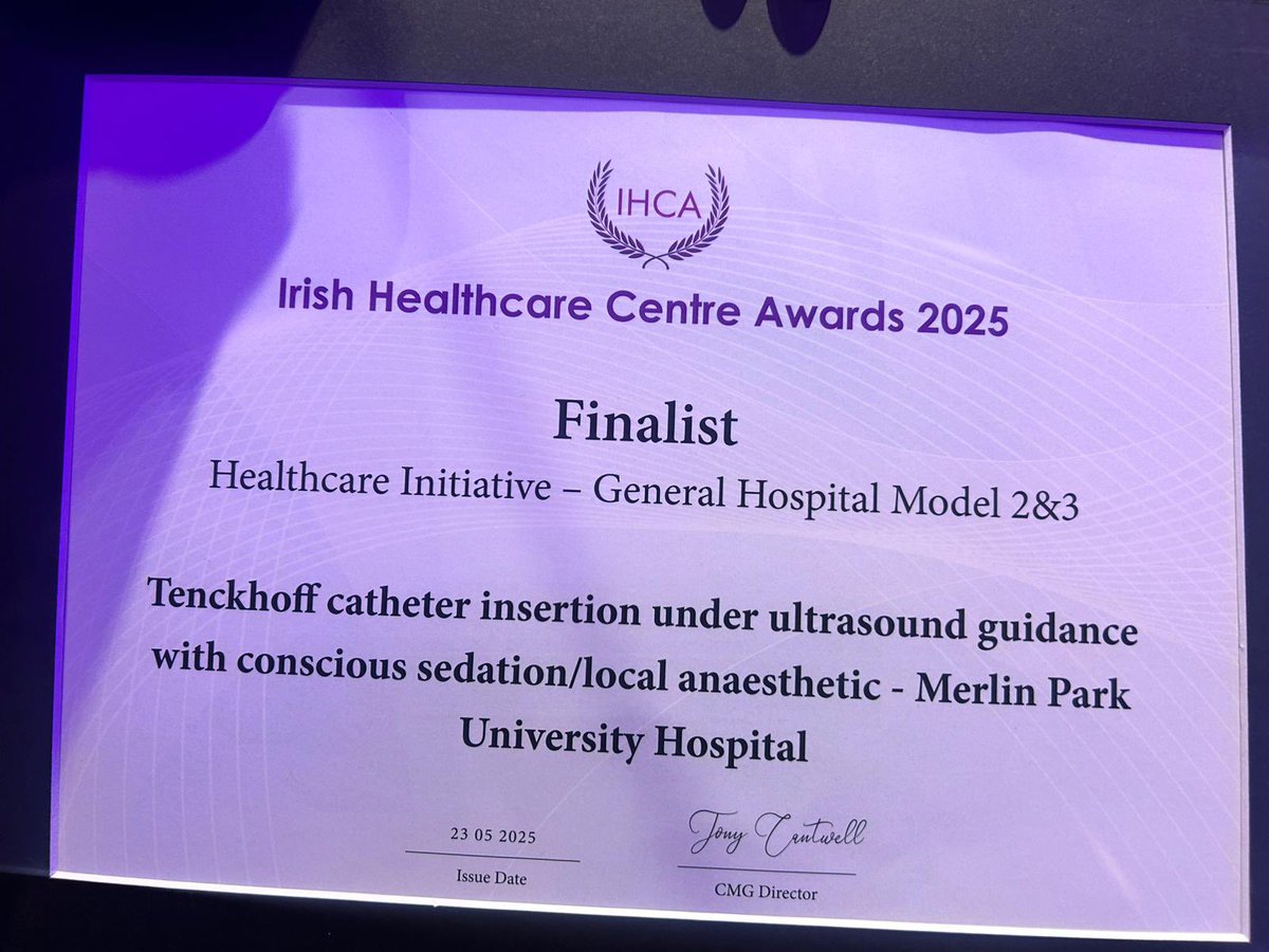 ballyPOH's tweet photo. A great night had by all at the Irish Healthcare Centre Awards representing Merlin Park Kidney services. Special thanks to Merlin Park staff Lorna Durack ANP in home therapies, Nollaig McDermott CNM2 of Interventional Theatre and Imelda Mathews ADON #CKD @IrishKidneyAs https://t.co/zs4dS0PZIV