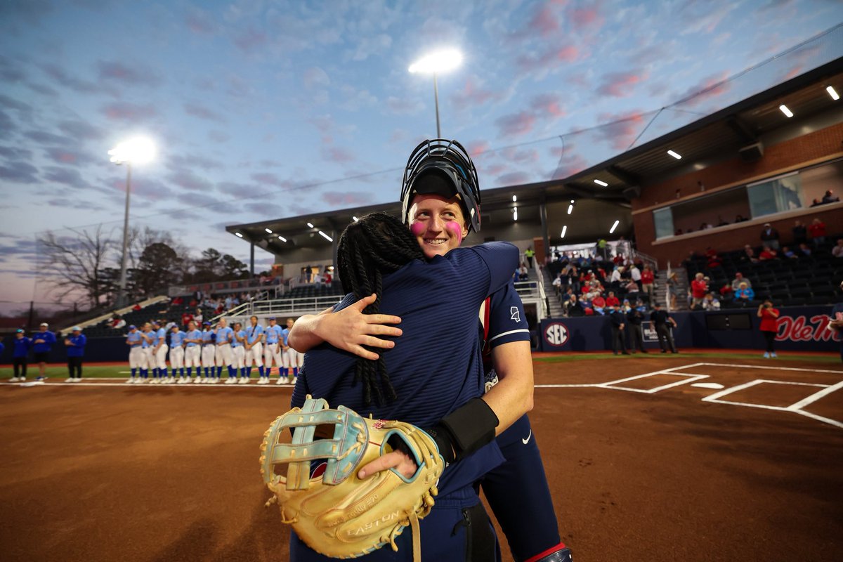 Coach Yo tweet media