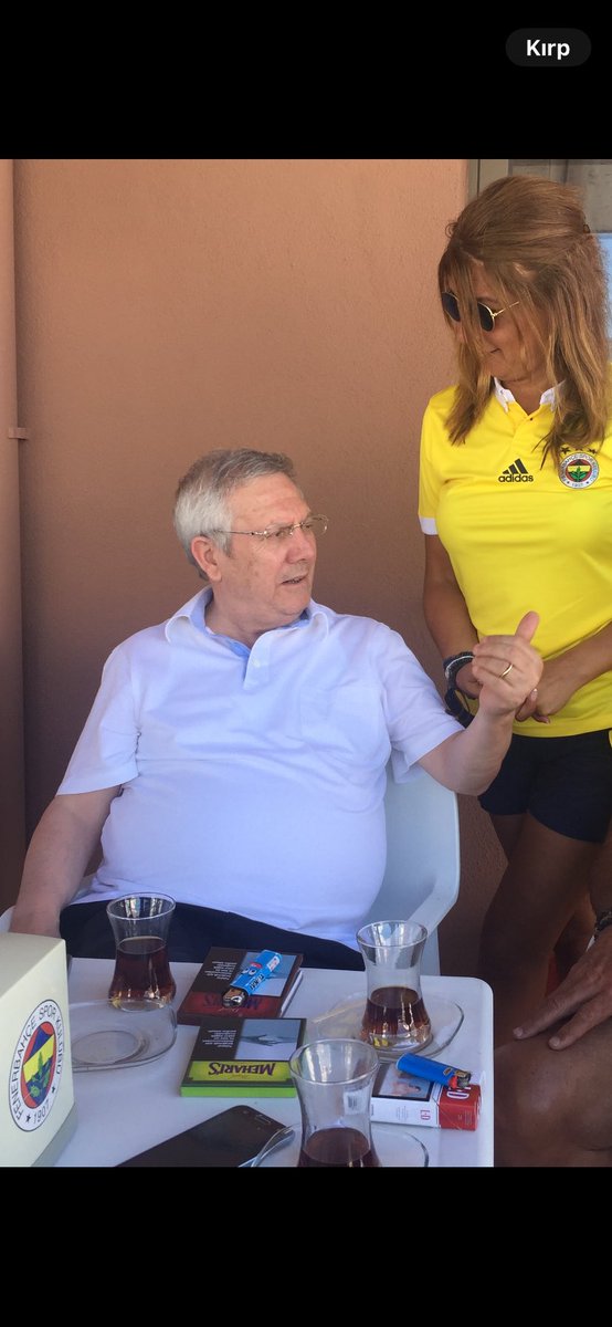 ⚡️ ZIPIR ⚡️ (@zipirrrrrr) on Twitter photo Bir ADAM düşünün 2 kere güvenmiş 2 kere kaybetmiş , öyle bir sevdası var ki zorda olan <a href="/Fenerbahce/">Fenerbahçe SK</a> sine 3. Kez gelirim diyor , 16464+1 imza olursa diye ekliyor ,
Seni başkan yaptıracagız
sevgili AZİZ YILDIRIM ..!!!
#acil16465imza
#imzaverFenerbahçe
#AliKocİstifa Bir ADAM düşünün 2 kere güvenmiş 2 kere kaybetmiş , öyle bir sevdası var ki zorda olan <a href="/Fenerbahce/">Fenerbahçe SK</a> sine 3. Kez gelirim diyor , 16464+1 imza olursa diye ekliyor ,
Seni başkan yaptıracagız
sevgili AZİZ YILDIRIM ..!!!
#acil16465imza
#imzaverFenerbahçe
#AliKocİstifa