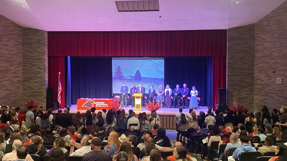 Chuck Reynolds (@creynoldsmcs) on Twitter photo Congrats to the 8th graders <a href="/SMS_MCS/">Southside Middle School</a> <a href="/MuncieSchools/">Muncie Community Schools</a> for their middle school accomplishments Congrats to the 8th graders <a href="/SMS_MCS/">Southside Middle School</a> <a href="/MuncieSchools/">Muncie Community Schools</a> for their middle school accomplishments