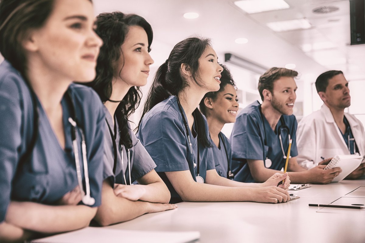Learning & the Brain (@learningandtheb) on Twitter photo Our blogger always says: "don't just DO THIS THING; instead, THINK THIS WAY."
So, how should doctors THINK about #retrieval_practice during grand rounds?
<a href="/Doug_Lemov/">Doug Lemov</a> offers this great example:
bit.ly/3ScETv4 Our blogger always says: "don't just DO THIS THING; instead, THINK THIS WAY."
So, how should doctors THINK about #retrieval_practice during grand rounds?
<a href="/Doug_Lemov/">Doug Lemov</a> offers this great example:
bit.ly/3ScETv4