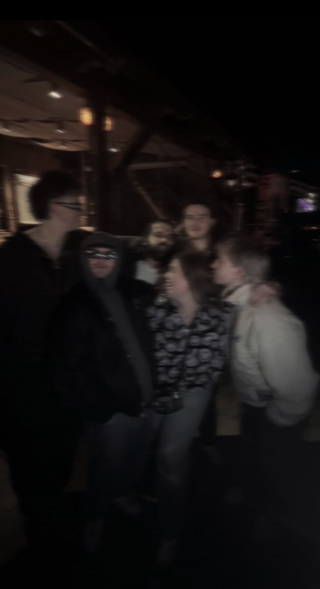 happy 3 years of andrea x boy bleach 💋