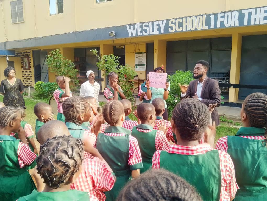 wesley_school1's tweet photo. WESLEY SCHOOL 1 pupils celebrating excellence. 
They participated in a quiz competition with other schools including hearing schools and were first runner up among others. https://t.co/dfzJ0D3v7y