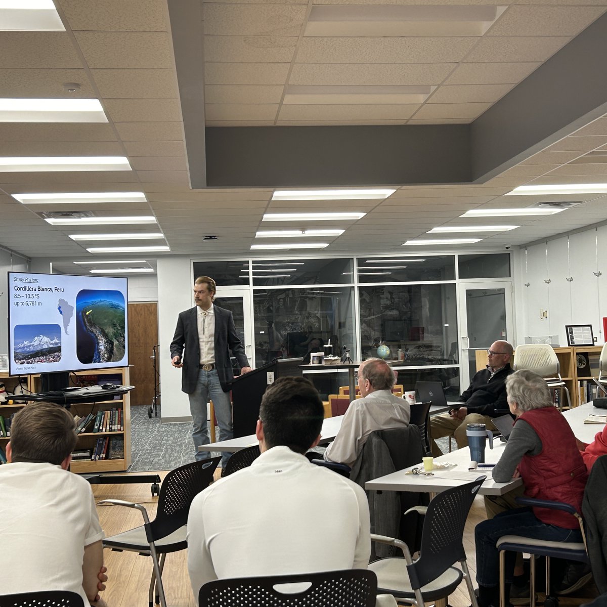 Congratulations to Forrest Schoessow on successfully defending his Ph.D. dissertation on April 28! His research was completed through the Department of Geography and the Byrd Center's Glacier Environmental Change group research group. 👏Well done, Forrest!
bit.ly/451mAAE