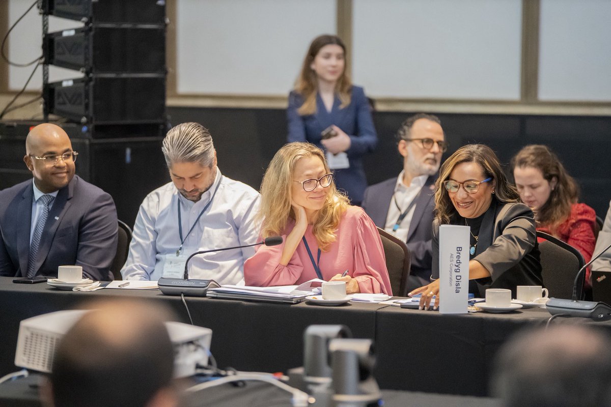 Segundo día de la plenaria del Diálogo Empresarial de las Américas.

La reunión continúa con la participación de representantes del sector privado de toda la región, quienes avanzan en la discusión y validación de propuestas para la agenda de la X Cumbre de las Américas.