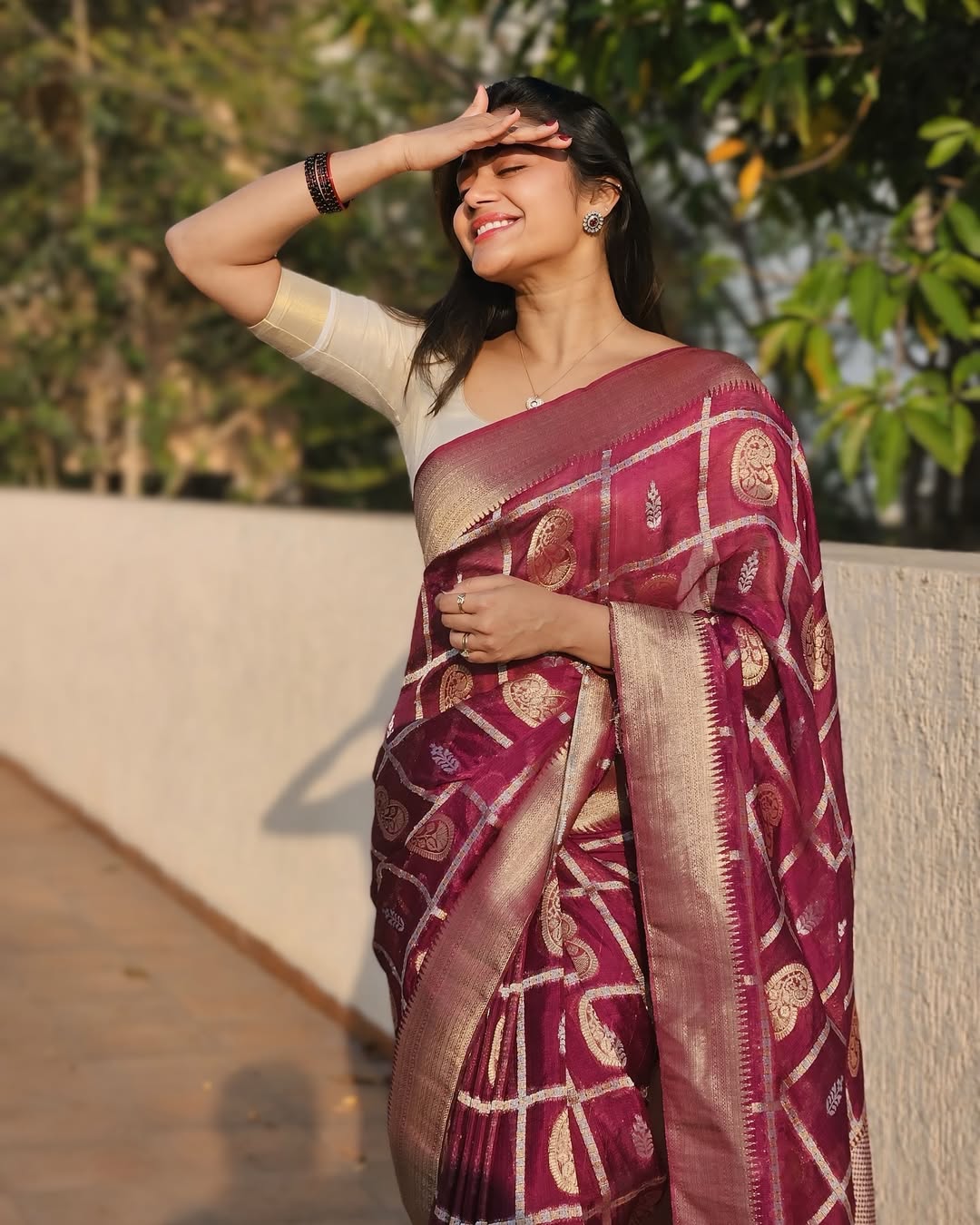 GsIg3araUAA5E5P?format=jpg&name=large