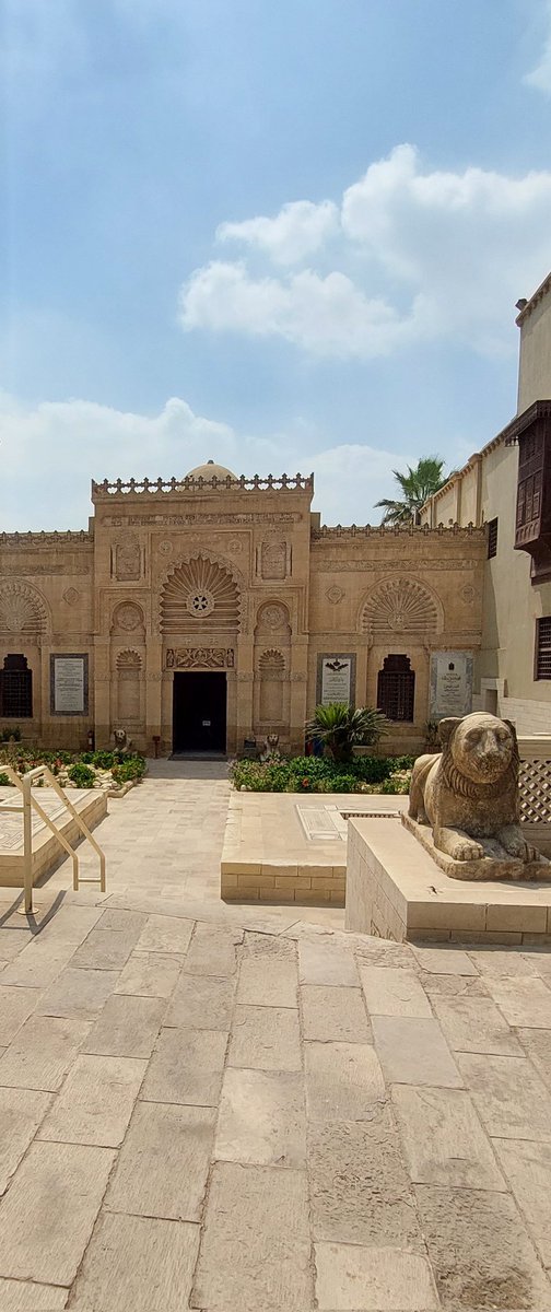 #AdoorableThursday  #doors 

The Coptic Museum in Cairo, Egypt. 

Photo by me 📸