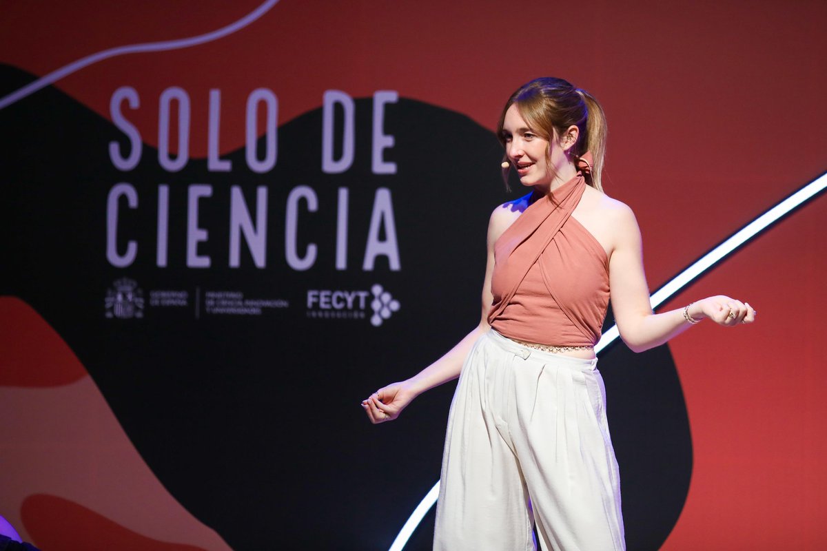 <a href="/VirginiaRiezu/">Virginia Riezu</a> <a href="/SdeStendhal/">Ignacio Crespo</a> <a href="/LluisMontoliu/">Lluis Montoliu</a> <a href="/elsaruizcomica/">Elsa Ruiz</a> 🧬🎼 Anabel Sáez nos relaciona la genética con la música. ¿Sabías que el ambiente, como en una buena discoteca, puede ser más importante y determinante que la genética? 

👀 Mucho ojo a tu “playlist genética”… 🤣