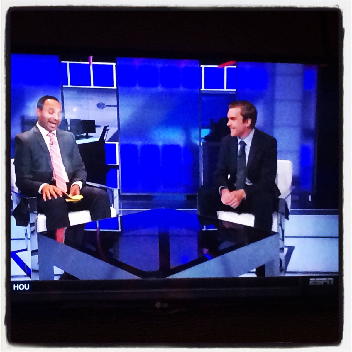 Today: NFL Live at 4 PM with the kings <a href="/TheSamAcho/">Sam Acho</a> and <a href="/RealTannenbaum/">Mike Tannenbaum</a>. 

I'll also be in studio for the 5 PM Sportscenter, a show I haven't been on since I was at the WSJ in 2015, rushed to Bristol and bought a tie at TJ Maxx while my wife waited at a nearby Chili's. Long story