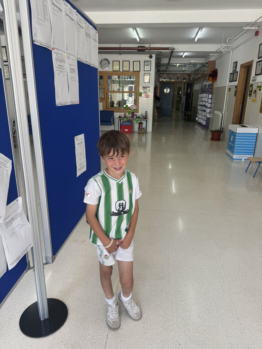 Todo el Betis está en estas tres fotos….