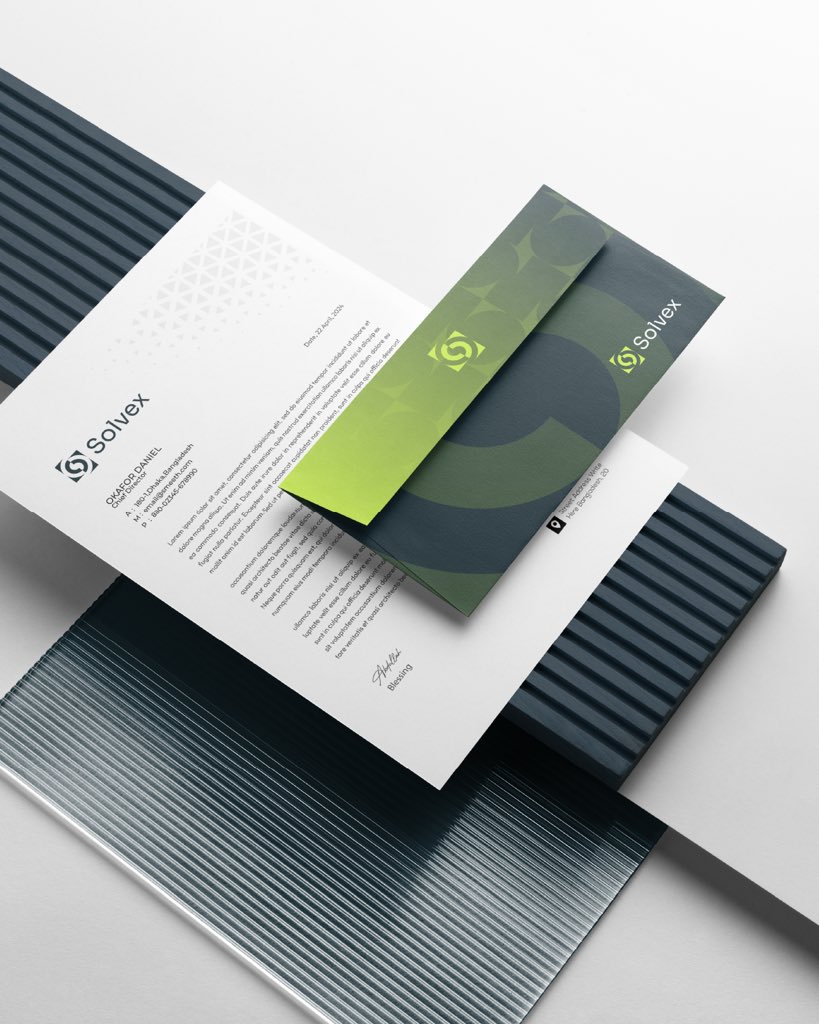designvogue_'s tweet image. Solvex is all in one crypto platform built for clarity, control,
and confidence, we empowers you with simplified tools,
giving you the power to execute smarter whether trading,
managing assets or building the next frontier of web3
#crypto #web3 #branding #3d