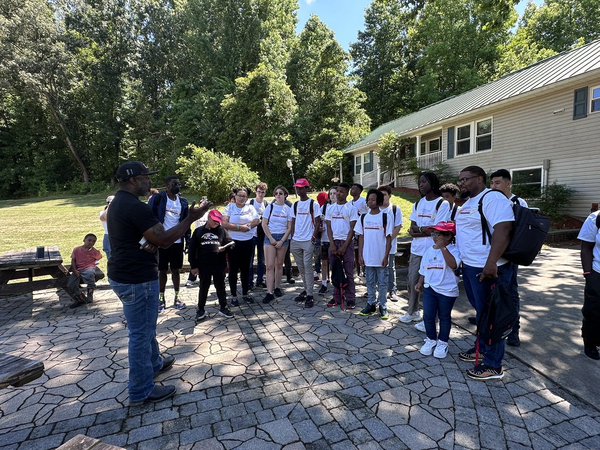 Brian Westbrook Foundation tweet media