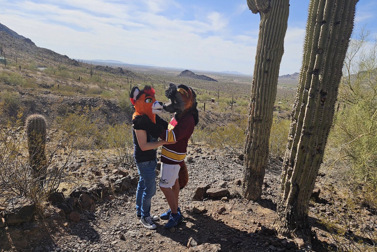 Jags π΄σ §σ ’σ ·σ ¬σ ³σ Ώ π (@jagsyredpanda) on Twitter photo Enjoying a desert view with a cute fox :3
<a href="/Tyler_TheFox/">Tyler π¦ π Your Bed</a>
πΈ <a href="/KyTyger/">Ky π San Francisco π</a> Enjoying a desert view with a cute fox :3
<a href="/Tyler_TheFox/">Tyler π¦ π Your Bed</a>
πΈ <a href="/KyTyger/">Ky π San Francisco π</a>