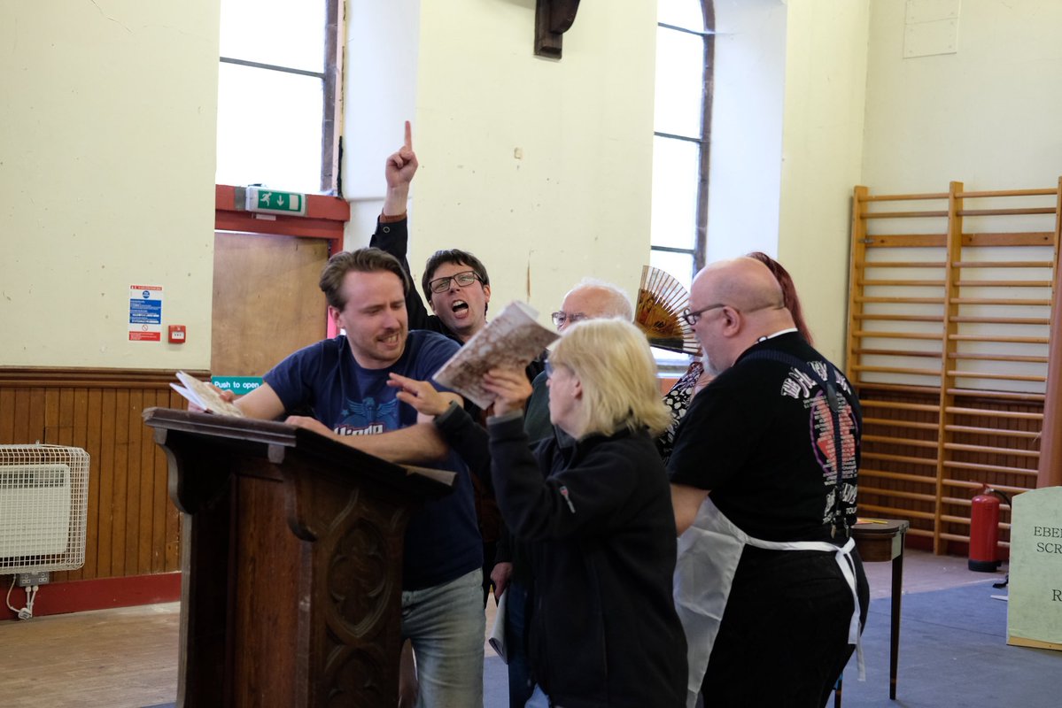 Strawmoddie Theatre Company (@strawmoddie) on Twitter photo 🚨LIVE SCENE FROM THE BOX OFFICE
Audience members fighting for the last few tickets!
Feet of Clay opens NEXT WEEK — grab yours before it all kicks off (again)!
Find us a the <a href="/CymeraF/">Cymera Festival</a>
🎟️ bit.ly/4jroD58
#terrypratchett #scifi #whatson #edinburgh 🚨LIVE SCENE FROM THE BOX OFFICE
Audience members fighting for the last few tickets!
Feet of Clay opens NEXT WEEK — grab yours before it all kicks off (again)!
Find us a the <a href="/CymeraF/">Cymera Festival</a>
🎟️ bit.ly/4jroD58
#terrypratchett #scifi #whatson #edinburgh