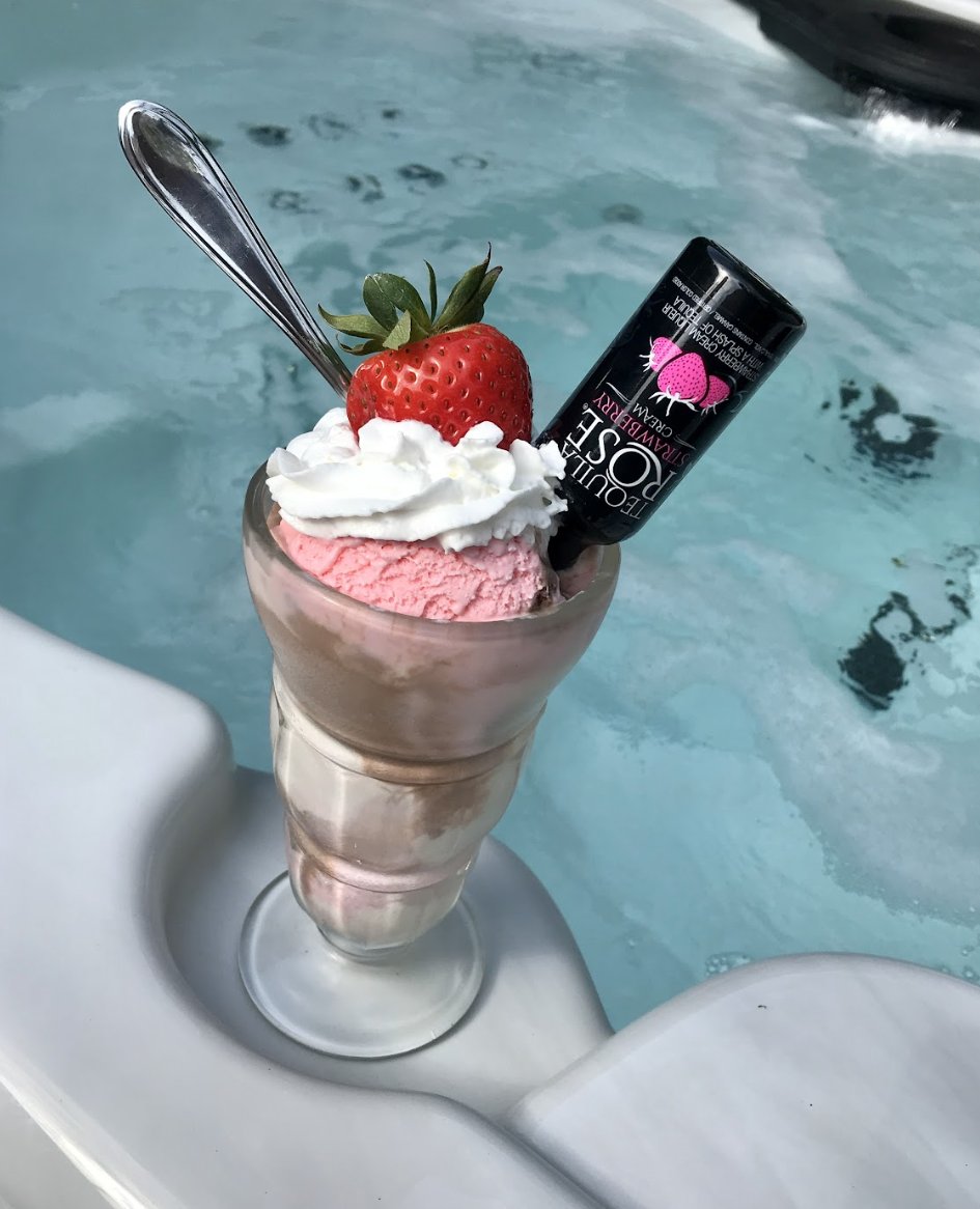 I scream, you scream, we all scream for Tequila Rose in ice cream! 🍦