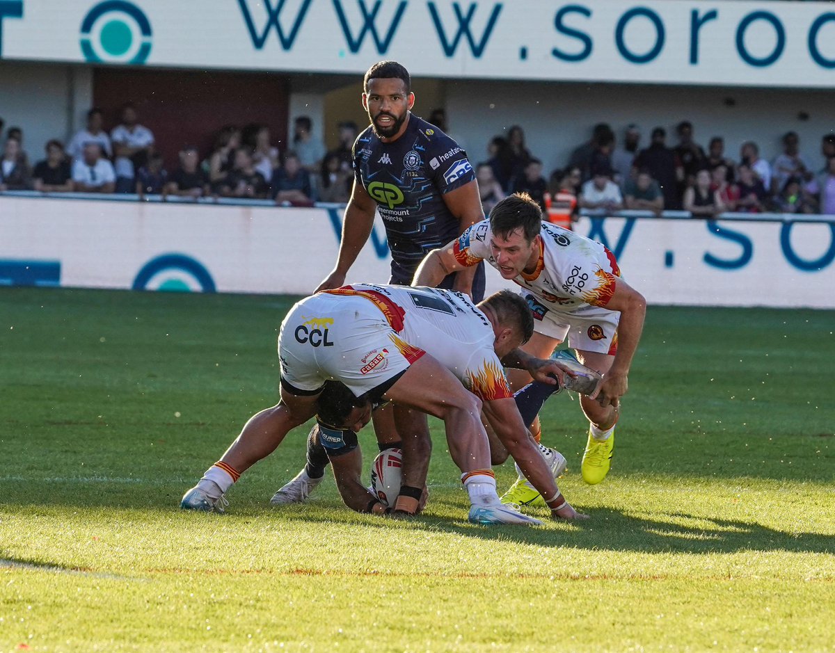 Kruise Leeming (@leemokruise9) on Twitter photo Friday night we go again. ππ½
Drop a comment if you're making it to the game? β¬οΈ <a href="/WiganWarriorsRL/">Wigan Warriors πβͺοΈ</a> Friday night we go again. ππ½
Drop a comment if you're making it to the game? β¬οΈ <a href="/WiganWarriorsRL/">Wigan Warriors πβͺοΈ</a>
