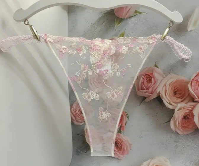 LovelForYou's tweet photo. Tanga rosa Transparente extra suave
Q. 50.00 + envío

lovelnylonsexy25@gmail.com https://t.co/vLiMKe97fN