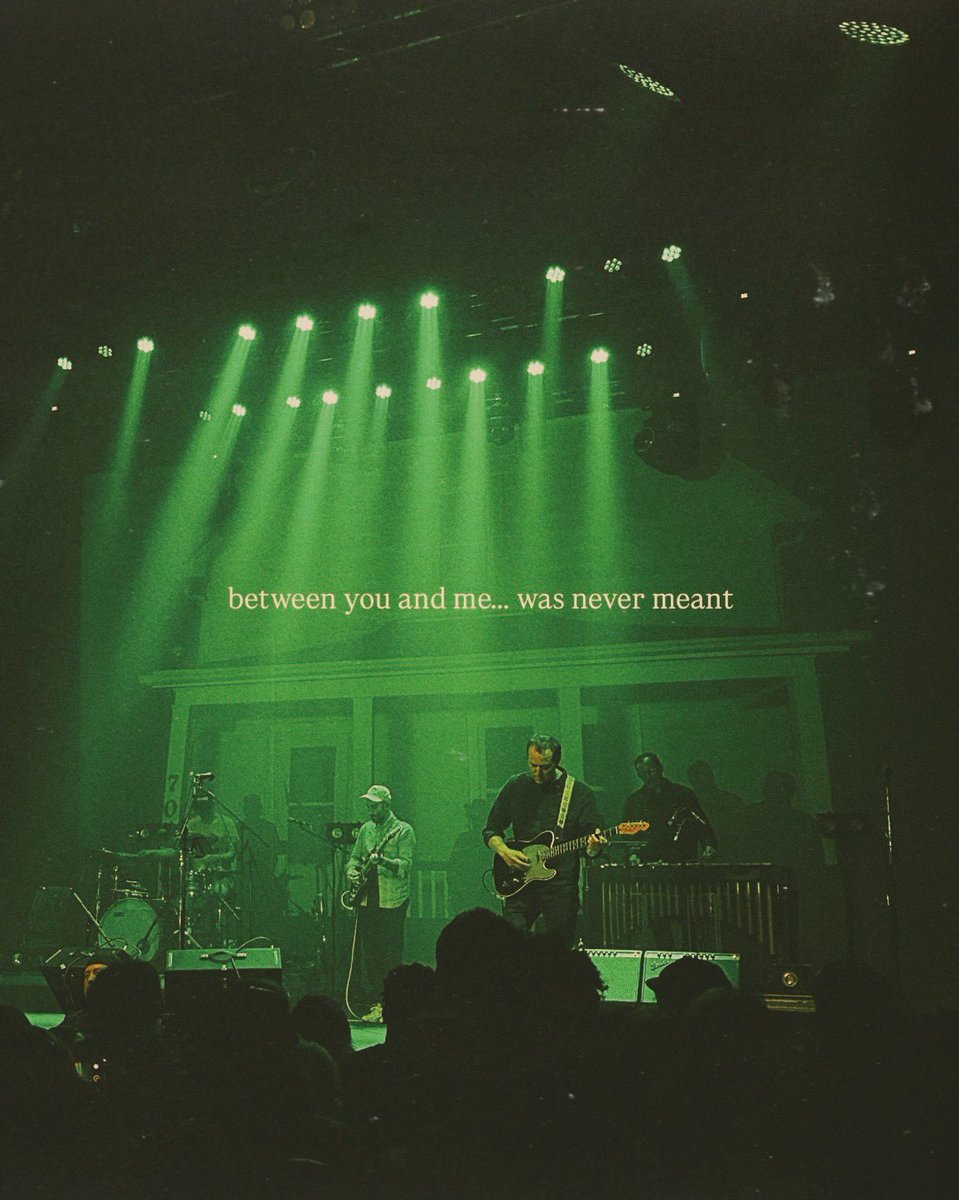 Mazalthan's tweet image. american football