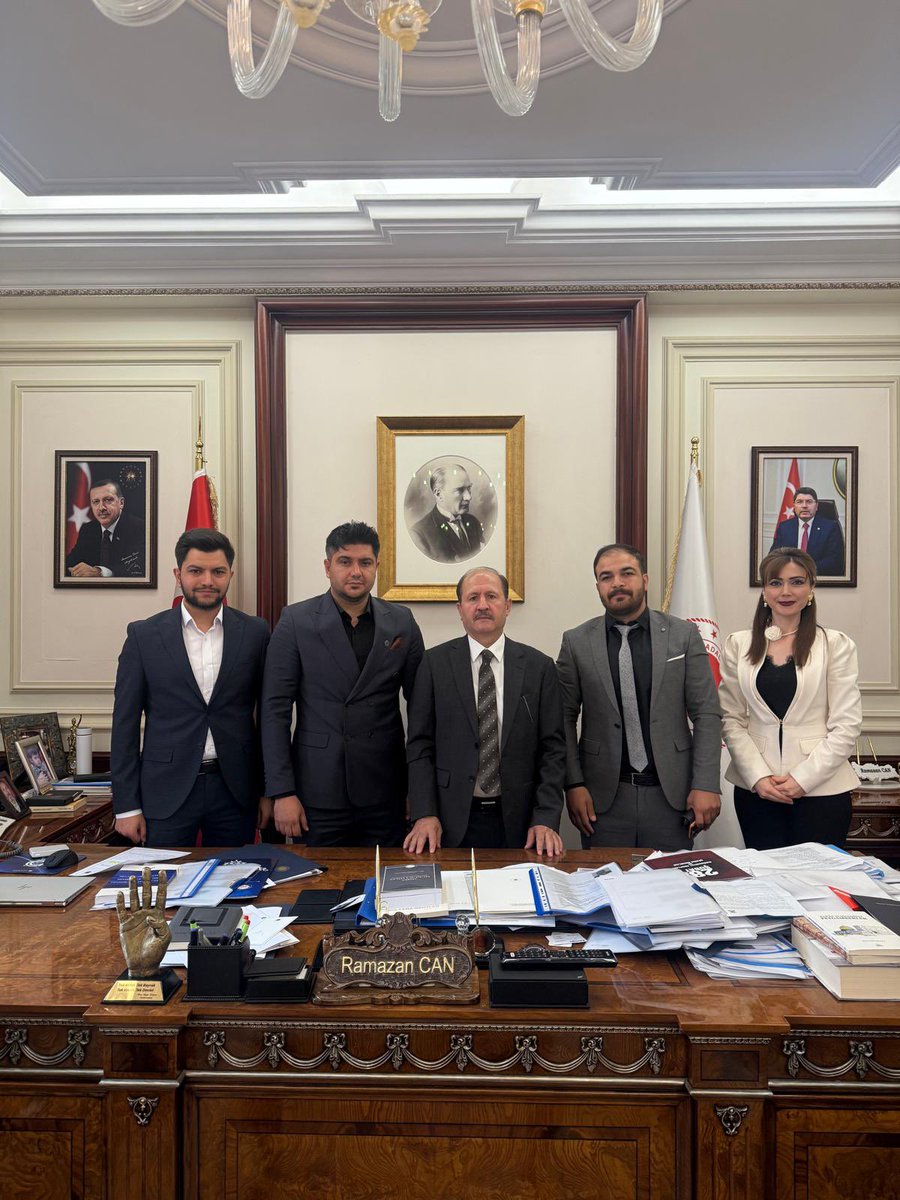 Bugün bizler kabulleri ile şereflendiren şehrimizin Medarı İftiharı olan Adalet Bakan Yardımcımız Sayın <a href="/ramazancan0071/">Ramazan CAN🇹🇷</a> teşekkür ediyoruz.

İyi ki varsınız Sayın Bakanım
Hemşeriniz olmaktan gurur duyuyoruz 🙋🏽‍♂️❤️