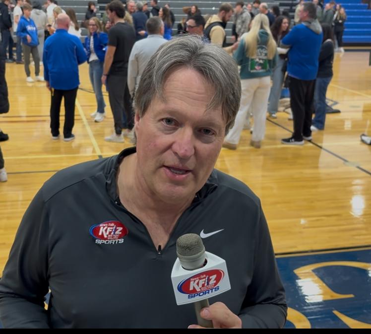 KFIZ Sports (@kfizsports) on Twitter photo Coming up on KFIZ Sportsnight (530-6pm) with <a href="/ChuckFreimund/">Chuck Freimund</a>
Its a Local Legend Thursday
-Brad Billman- Fond du Lac wrestler-coach- became Fondy's first Division One Scholarship wrestler. Brad is going into the Fond du Lac Hall of Fame in September Coming up on KFIZ Sportsnight (530-6pm) with <a href="/ChuckFreimund/">Chuck Freimund</a>
Its a Local Legend Thursday
-Brad Billman- Fond du Lac wrestler-coach- became Fondy's first Division One Scholarship wrestler. Brad is going into the Fond du Lac Hall of Fame in September