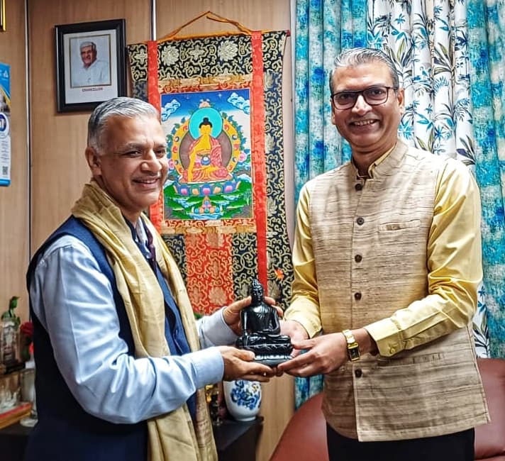 Nalanda University (@nalanda_univ) on Twitter photo A courtesy meeting filled with mutual respect & shared vision! Vice Chancellor Prof <a href="/Sachin_Chat/">Sachin Chaturvedi</a> met Prof. Siddharth Singh, VC, Nava Nalanda Mahavihara, at the NNM Campus today. Wonderful exchange of ideas & commitment towards enriching Nalanda's legacy! A courtesy meeting filled with mutual respect & shared vision! Vice Chancellor Prof <a href="/Sachin_Chat/">Sachin Chaturvedi</a> met Prof. Siddharth Singh, VC, Nava Nalanda Mahavihara, at the NNM Campus today. Wonderful exchange of ideas & commitment towards enriching Nalanda's legacy!