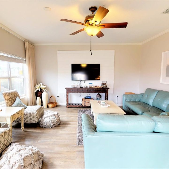 GibsonBeach's tweet photo. Our Top Vacation Homes for Summer 2025 - https://t.co/lF58ghG4W4 https://t.co/K5l1po9OIO